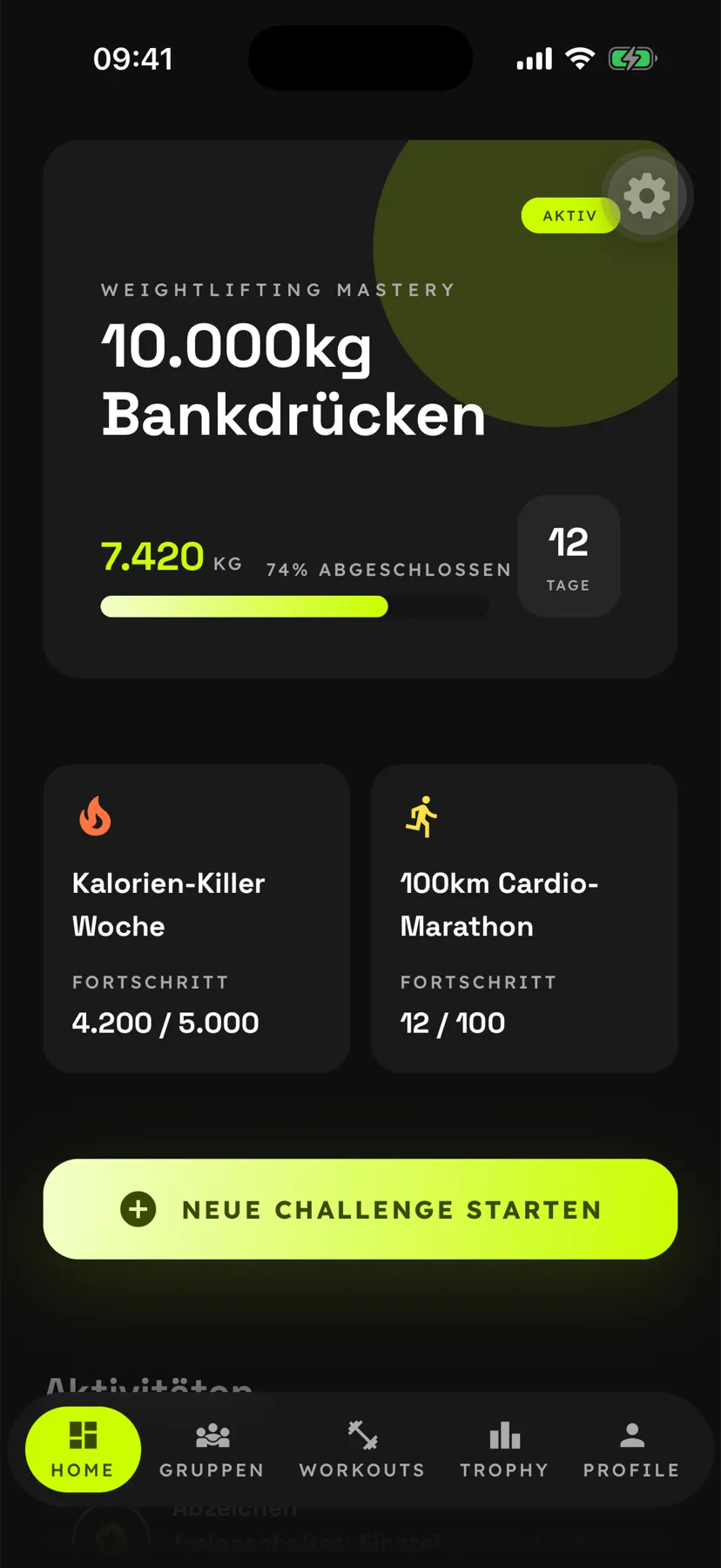 Trackords Home-Screen mit aktiver Challenge und Wochenübersicht